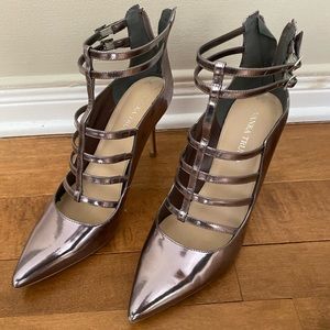 Yvanka trump metallic heels